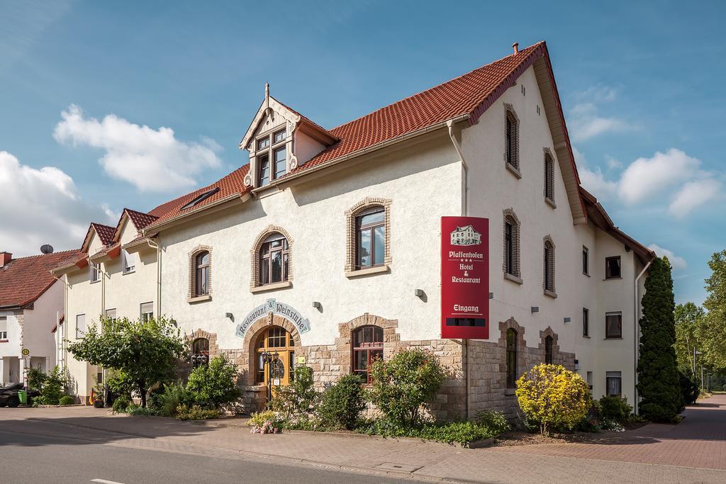 Hotel Pfaffenhofen Schwabenheim an der Selz Bagian luar foto